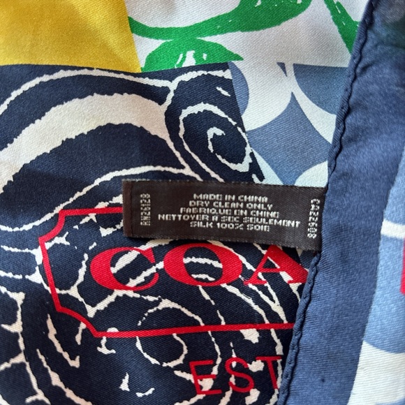 Colorful Patchwork Scarf - Picture 3 of 3